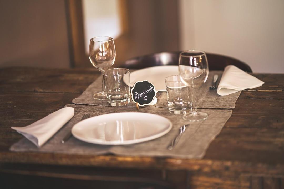 S. Trinita 18, Suites & Rooms Trento Eksteriør bilde