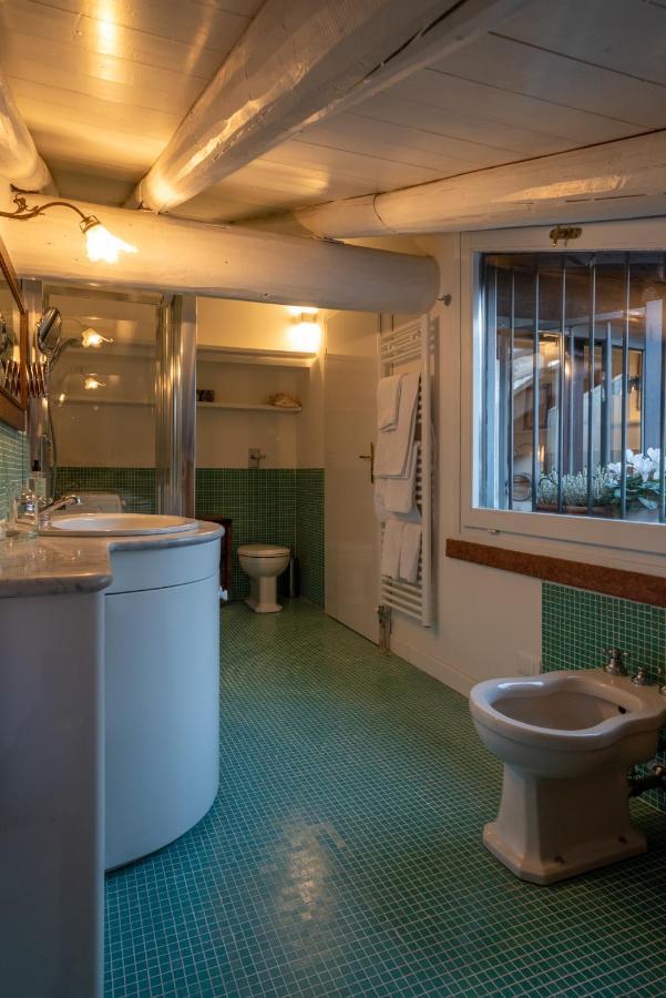S. Trinita 18, Suites & Rooms Trento Eksteriør bilde